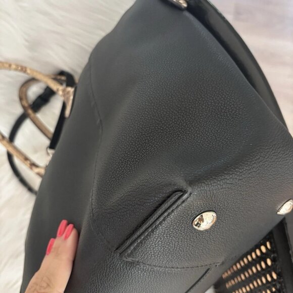 Authentic Louis Vuitton Lockit MM RARE python snake veau leather $4560 MSRP - Picture 3 of 14